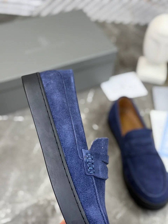 Замшевые лоферы Brunello Cucinelli синего цвета