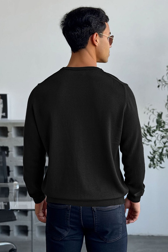 Джемпер чёрного цвета Armani Exchange