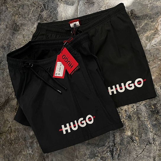 Мужские чёрные шорты Hugo Boss logo-print