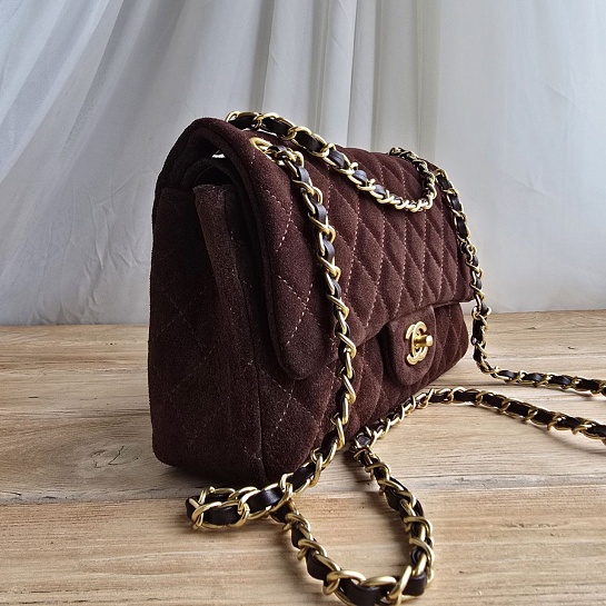 Замшевая сумка Chanel Classic Double Flap 25x14 см