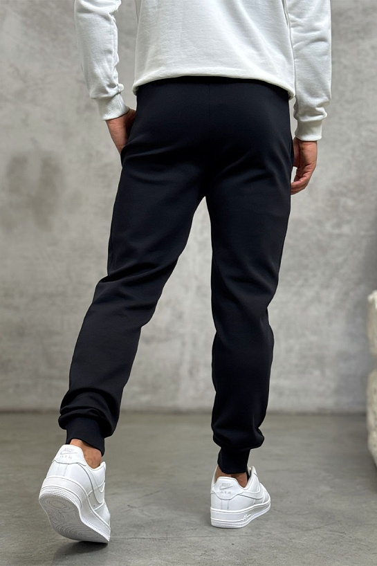 Чёрные спортивные штаны Armani Exchange red embroidery