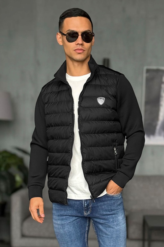 Мужская чёрная куртка Emporio Armani 7