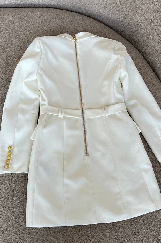 Женское платье-пиджак Balmain белого цвета