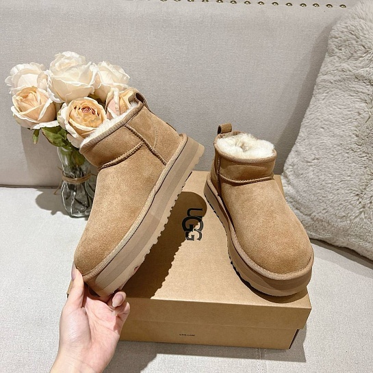 Женские ботинки UGG Classic Ultra Mini Platform - Chestnut