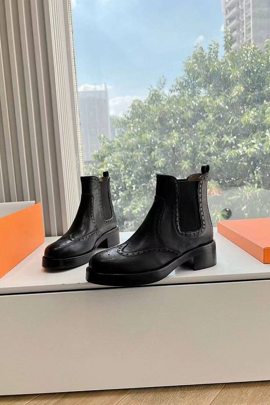 Женские кожаные ботинки Hermes Premium чёрного цвета