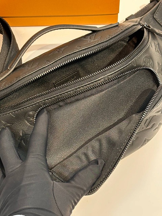 Кожаная сумка Louis Vuitton Rush Bumbag premium 30x15x8 см