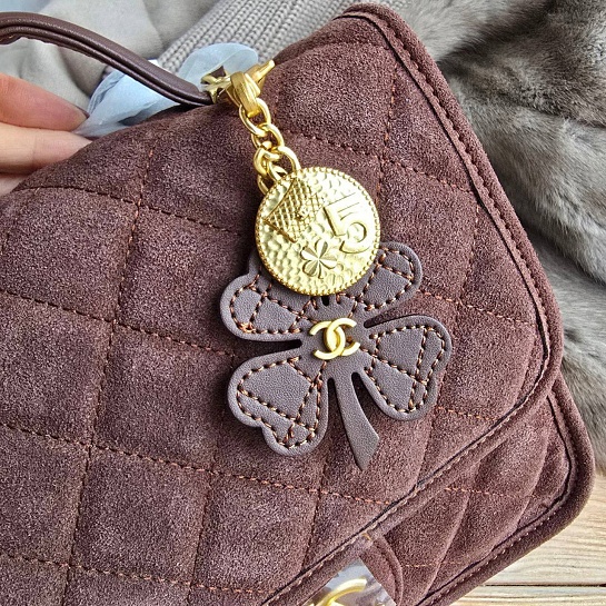 Замшевая сумка Chanel 21x19 см - Brown