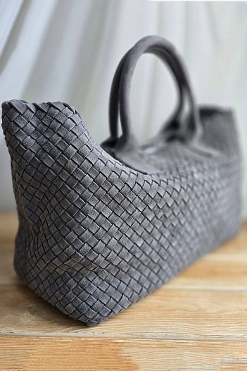 Замшевая сумка Bottega Veneta Cabat 40x28 см - Grey   