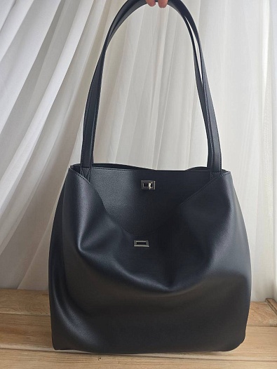 Кожаная сумка Balenciaga 37x34 см   