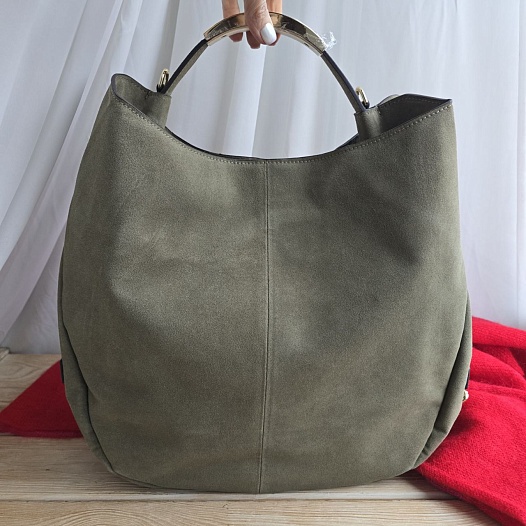 Замшевая сумка Moschino 42x31 см   