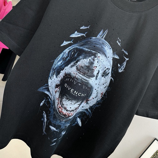 Чёрная оверсайз футболка Givenchy Premium