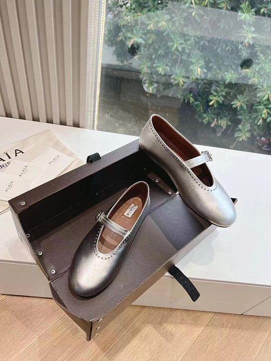 Женские кожаные балетки Alaia Strass Suede premium