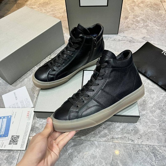 Кожаные кроссовки с мехом Tom Ford high-top - Black
