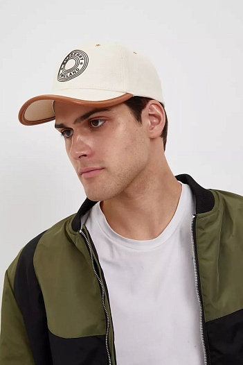 Бейсболка бежевого цвета Burberry logo-applique   