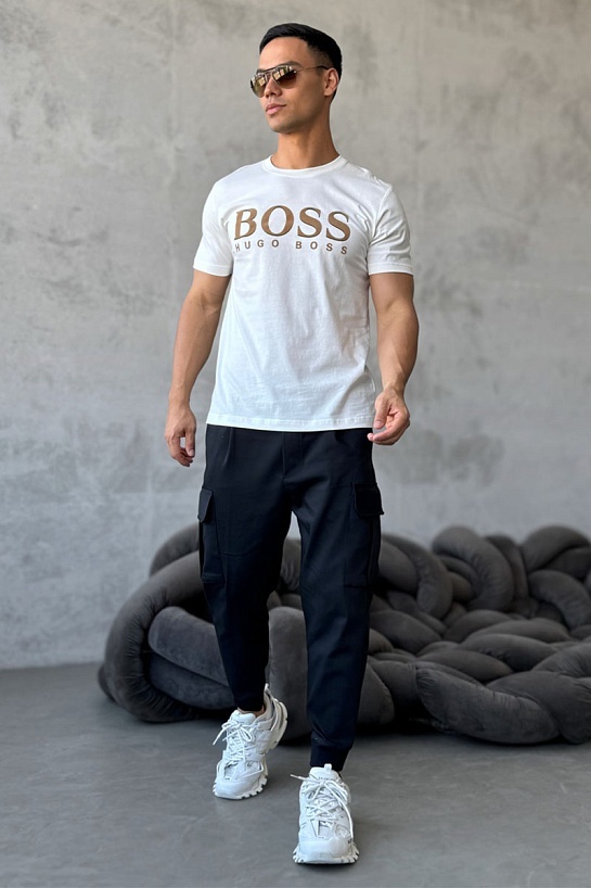 Мужская белая футболка Hugo Boss