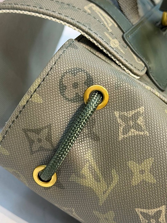 Кожаный рюкзак Louis Vuitton Christopher MM premium 39x32x12 см