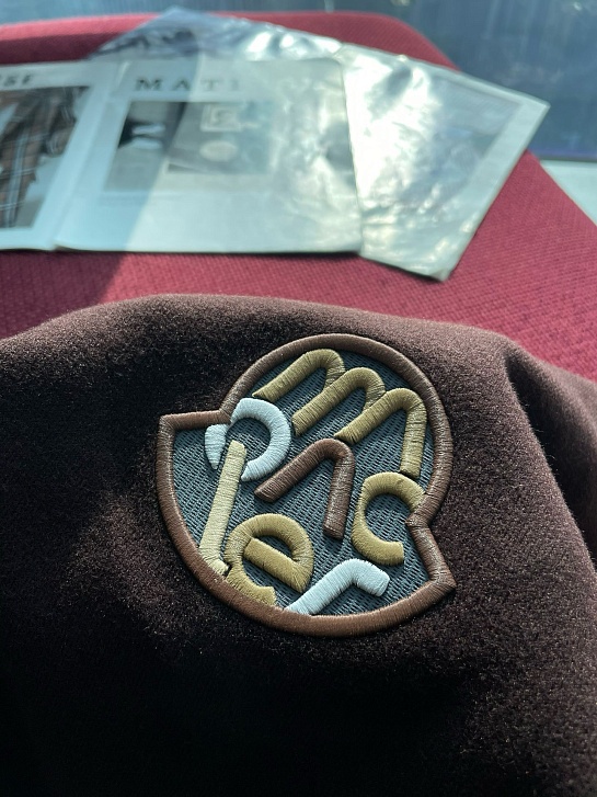 Мужской свитшот Moncler logo-patch - Brown