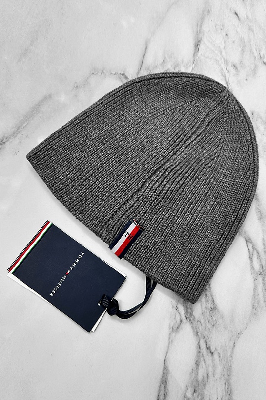 Мужская серая шапка Tommy Hilfiger logo-patch