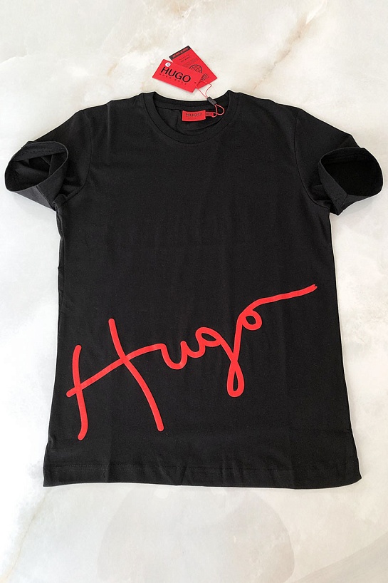 Мужская чёрная футболка Hugo Boss