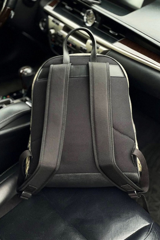 Кожаный рюкзак Gucci GG Supreme 31.5x41x14.5 см