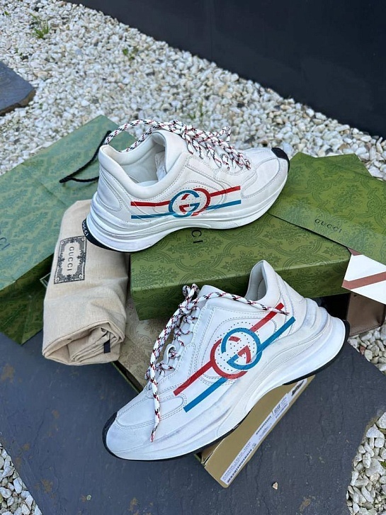 Женские кожаные кроссовки Gucci GG Run