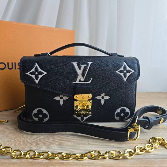 Кожаная сумка Louis Vuitton Pochette Mini 19x10 см - Black