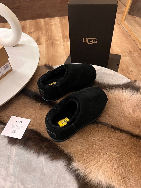 Женские слипоны с мехом UGG Tasman - Black