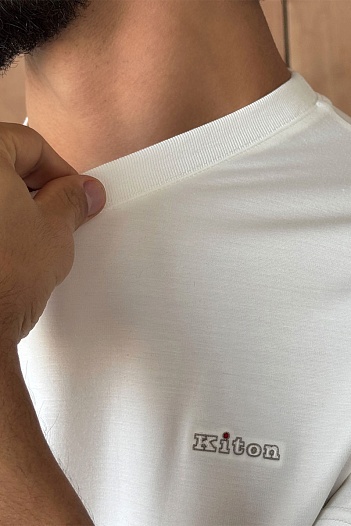 Мужская белая футболка Kiton   