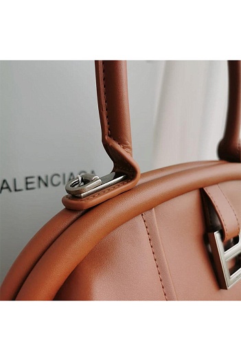 Кожаная сумка Balenciaga Frame S 29x18 см (2 расцветки)    