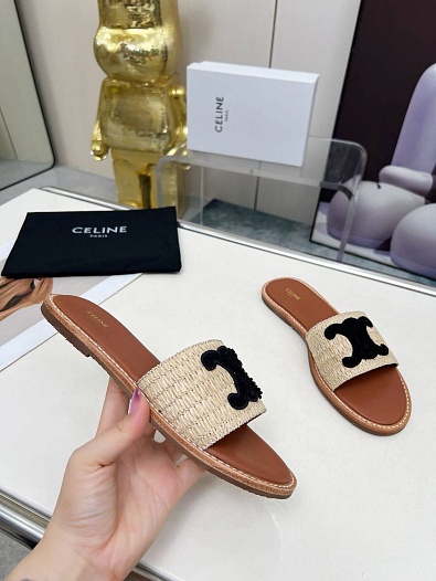 Женские шлёпанцы Celine   