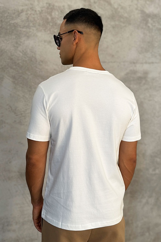 Брендовая мужская футболка Calvin Klein белого цвета