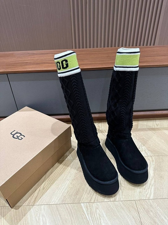 Женские сапоги UGG Classic Sweater Letter - Black