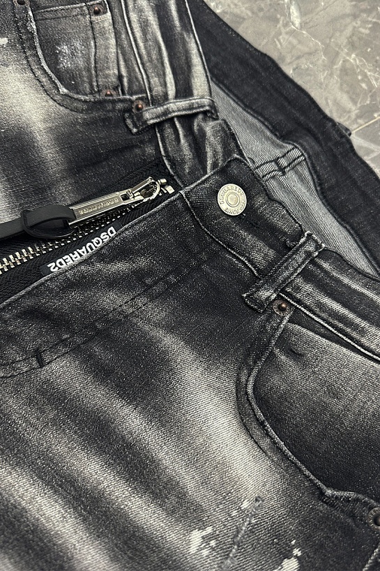 Джинсовые шорты Dsquared2 чёрного цвета