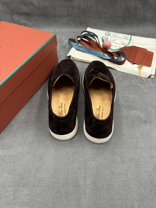 Мужские замшевые лоферы Loro Piana