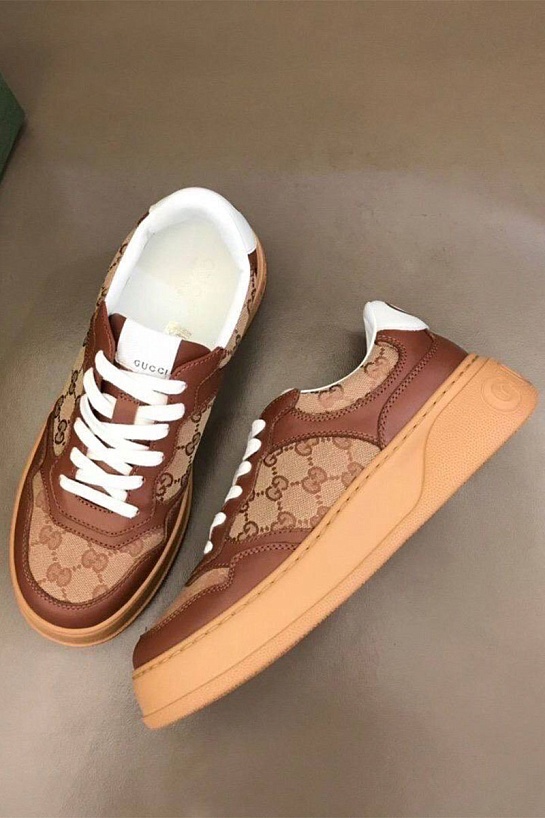 Мужские бежевые кроссовки Gucci