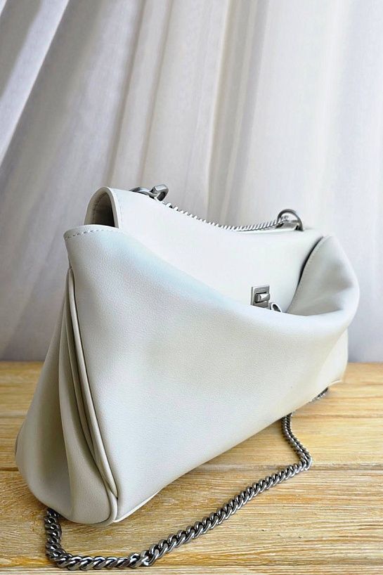 Кожаная сумка Balenciaga Rodeo 34x19 см