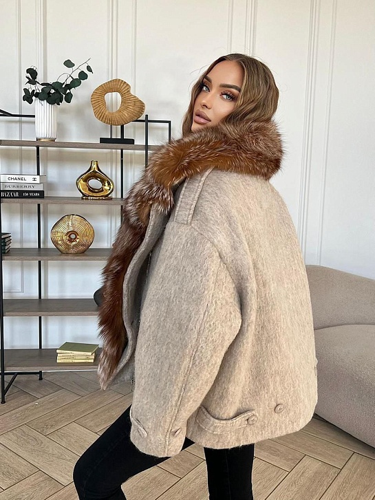 Женский пуховик с натуральным мехом Max Mara Premium