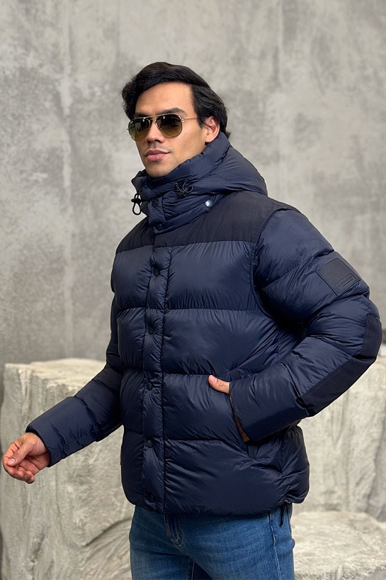 Синяя куртка со съёмными рукавами Burberry London England logo-patch