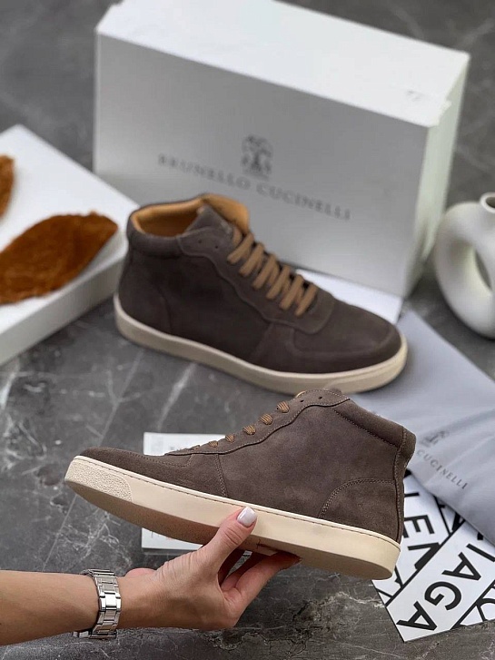 Замшевые кроссовки с меховой стелькой Brunello Cucinelli