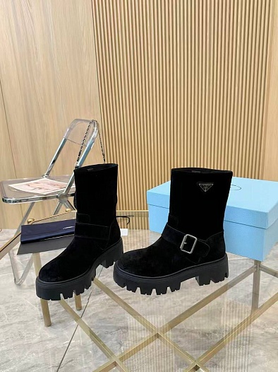 Женские замшевые сапоги Prada Suede premium   