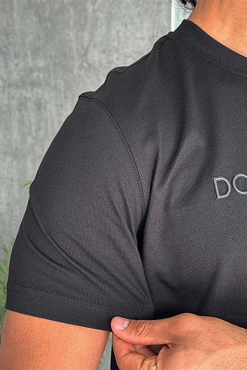 Мужская чёрная футболка Dolce & Gabbana logo-embroidered   