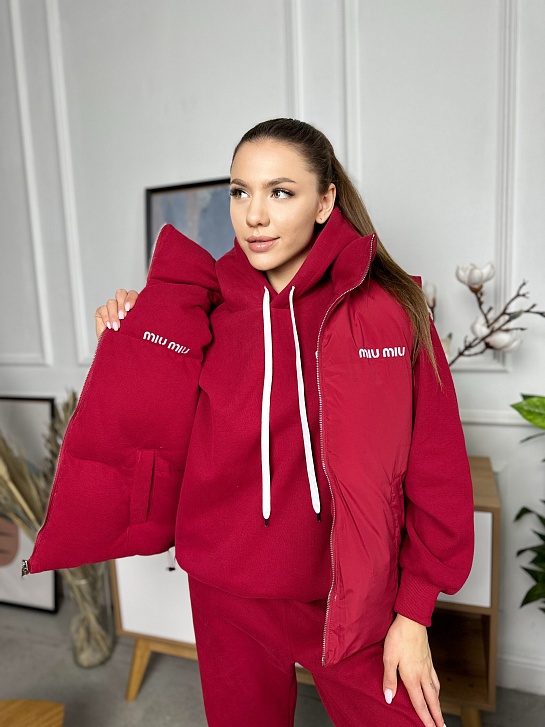 Женский красный костюм тройка MIU MIU