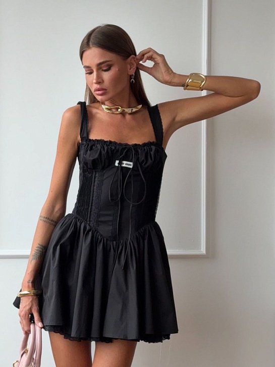 Чёрное женское платье MIU MIU