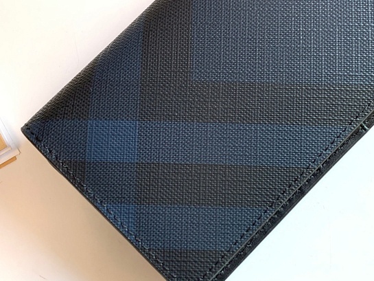 Кожаный бумажник Burberry Premium 19x10x2.5 см