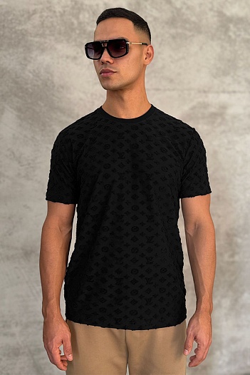 Брендовая мужская футболка Louis Vuitton embossed logo - Black   