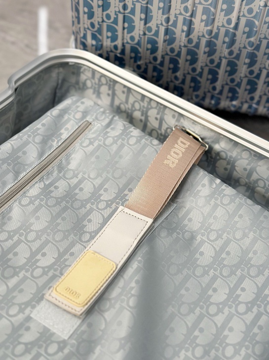 Чемодан Rimowa x Dior Aluminum Gradient S Premium 53x37x22 см