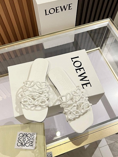 Женские шлёпанцы Loewe Premium - White   