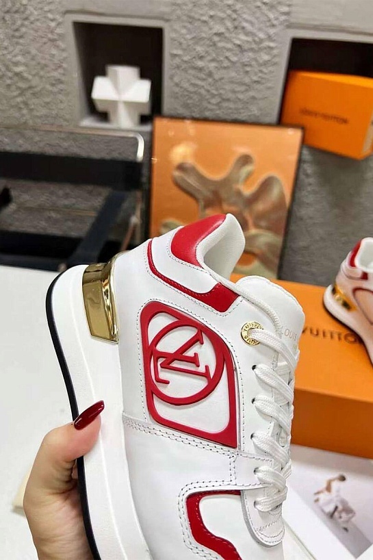 Женские кожаные кроссовки Louis Vuitton Neo Run Away