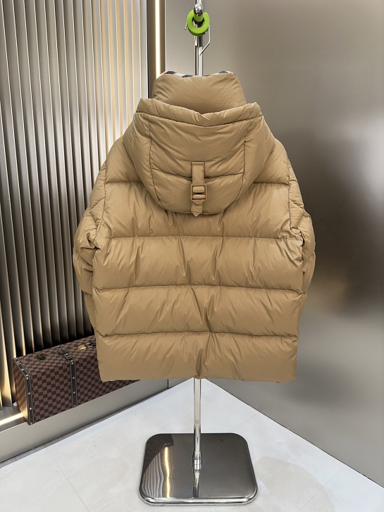Мужской пуховик Burberry Halsby - Beige