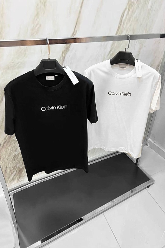 Мужская чёрная футболка Calvin Klein logo-print